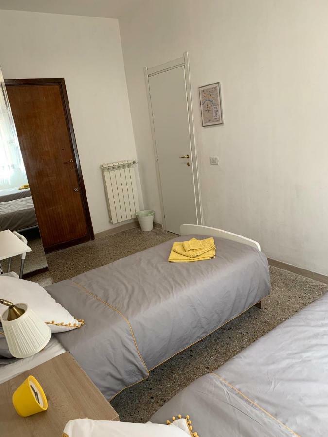 Station & Airport Hotell Pisa Eksteriør bilde